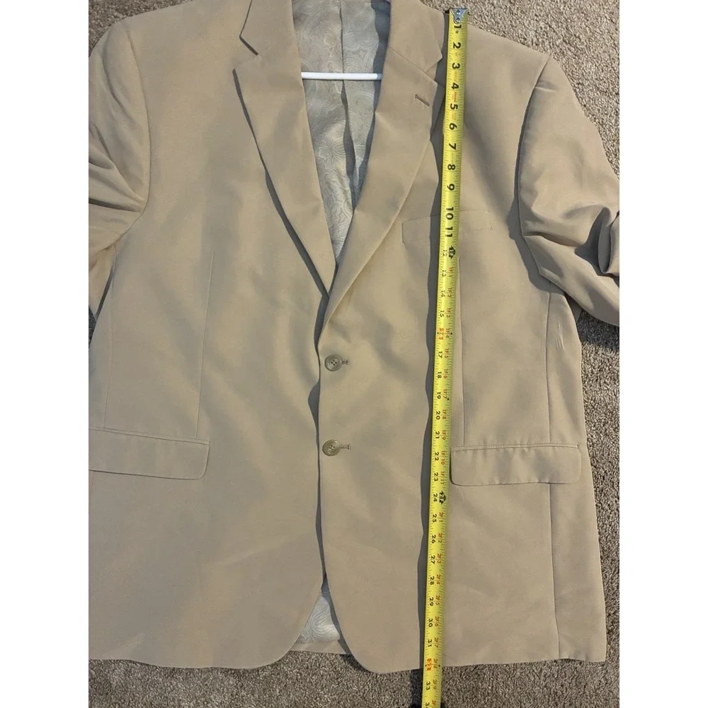 Men's Chaps BEIGE / TAN Suit Jacket 2 Button Blazer Sport Coat Size 48R Light